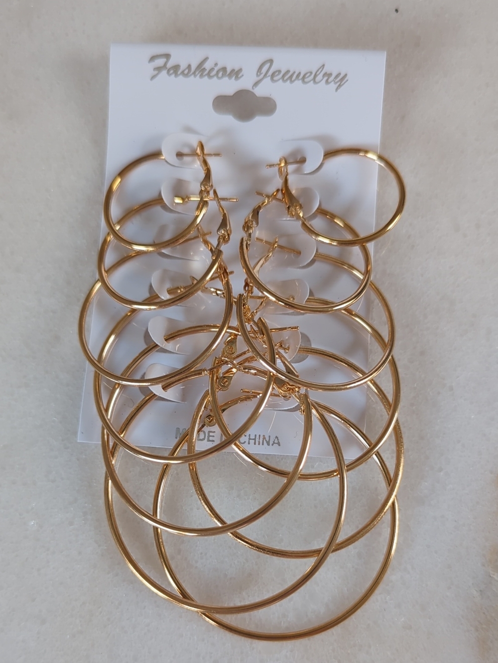 NWT Gold Hoop Earring Set